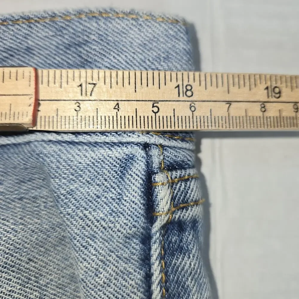 Levi's‎ 505 Men's W36 L29 Regular Fit Straight Leg Light Wash Blue Jeans Outdoor